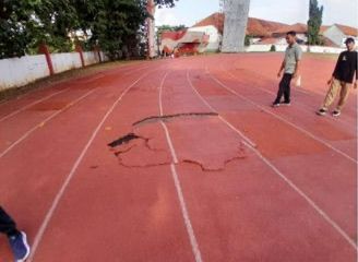 foto Berita Wali kota Semarang, Agustina Wilujeng Segera Lakukan Rehabilitasi GOR Tri Lomba Juang Secara Menyeluruh