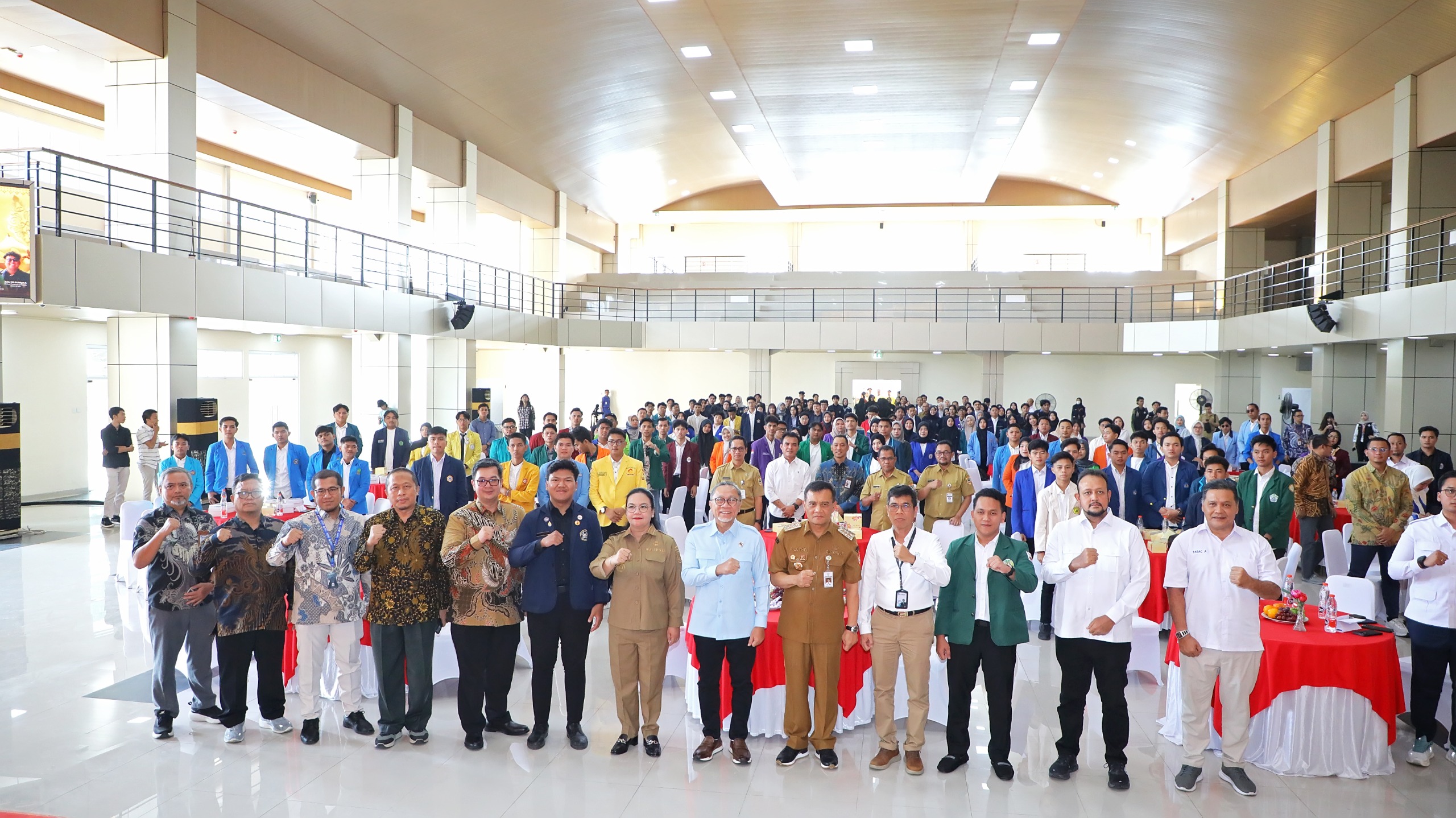 foto Berita Dukung Peran Aktif Mahasiswa Wali Kota Agustina Hadiri Dua Agenda Kemahasiswaan di Semarang