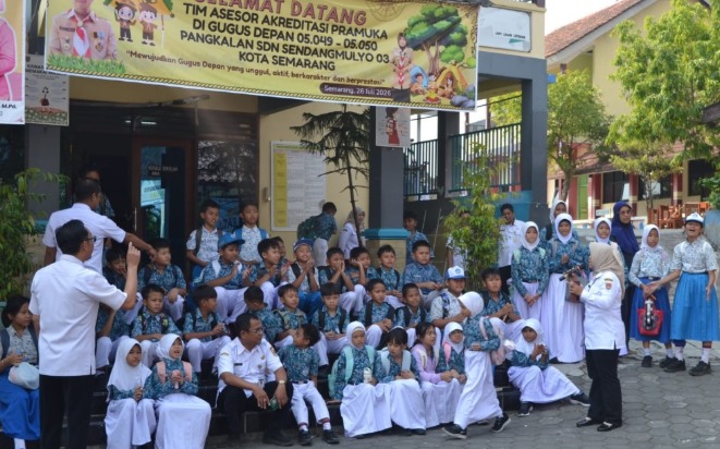 foto Berita Semua Siswa Selamat Disdik Kota Semarang Pastikan Pembelajaran di SDN Sendangmulyo 3 Tetap Berjalan Pascapohon Tumbang