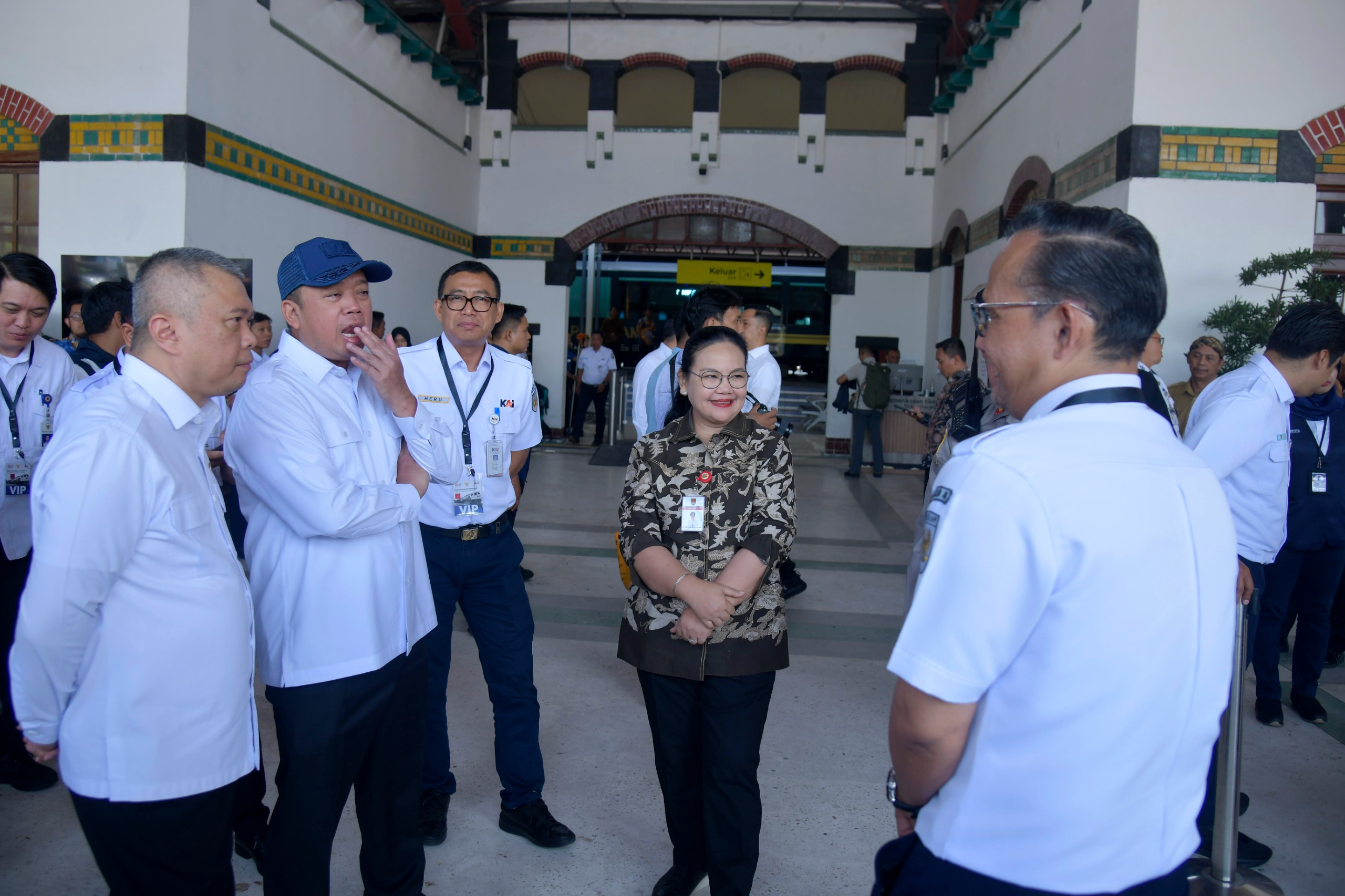 foto Berita Wali Kota Semarang Agustina Revitalisasi Stasiun Tawang Menjaga Identitas Kota Memperkuat Mobilitas dan Menggerakkan Ekonomi Daerah